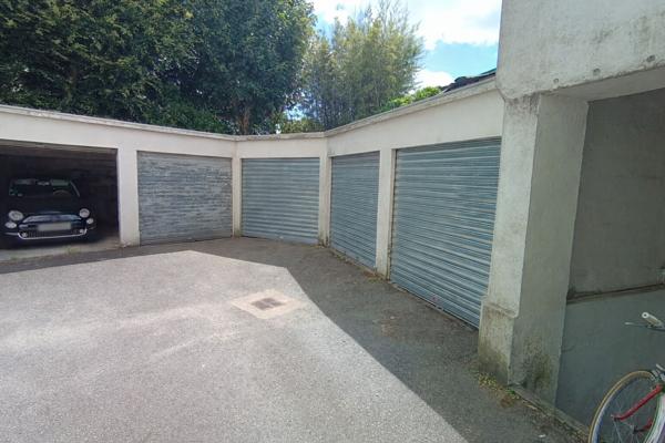 Garage boxé sécurisé Nantes - quartier Viarme / Guist'hau