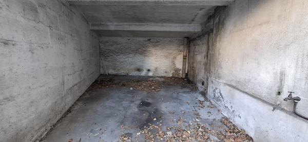 Garage boxé sécurisé Nantes - quartier Viarme / Guist'hau