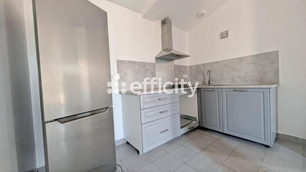 Maison
         15 pièces
        - 350 m² Bien prestige 1 030 000 € *