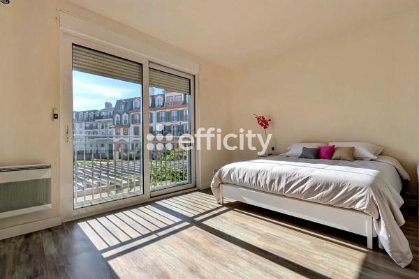 Maison
         15 pièces
        - 350 m² Bien prestige 1 030 000 € *