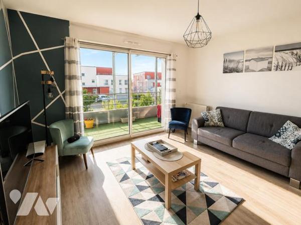 LA TRINITÉ-PLOUZANÉ - APPARTEMENT T2 - 41M² - Place de parking
