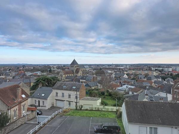 Vente Appartement 5 pièces 145 m2 à Laon