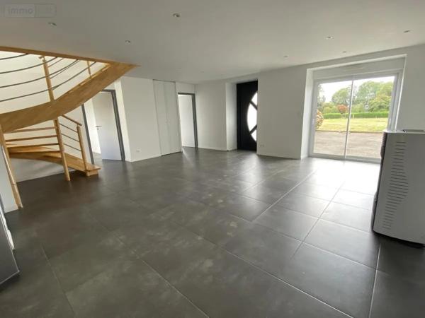 Location - Maison La Motte 22600 5 pièces 141 m 2 800 m 2
