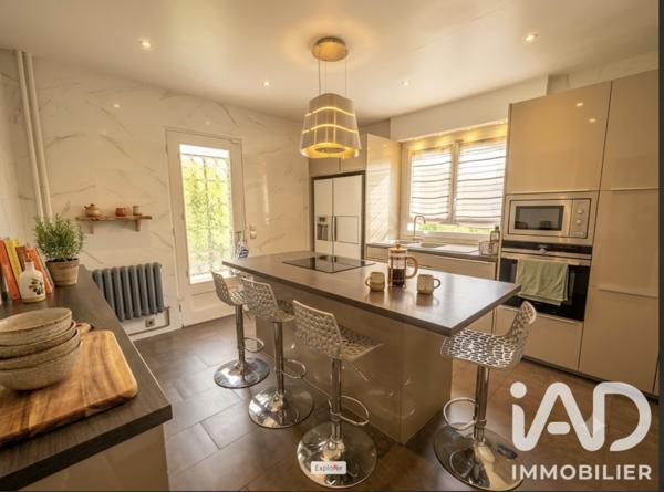 Maison à vendre 8 pièces 245,29 m² Chennevières-sur-Marne