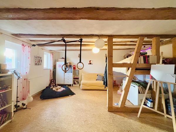 Maison 10 pièces 284 m2