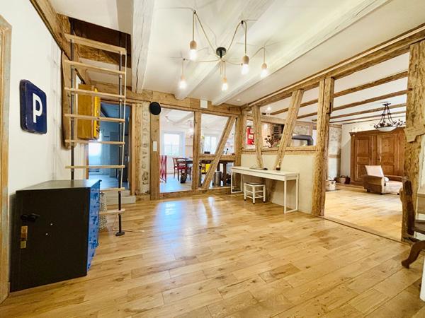 Maison 10 pièces 284 m2