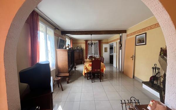 Maison à vendre    5 pièces •  Sissonne