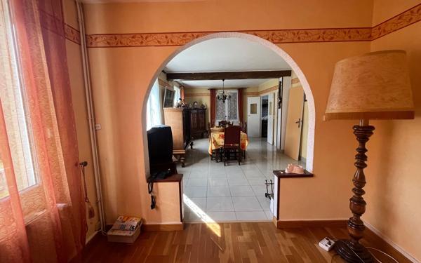 Maison à vendre    5 pièces •  Sissonne