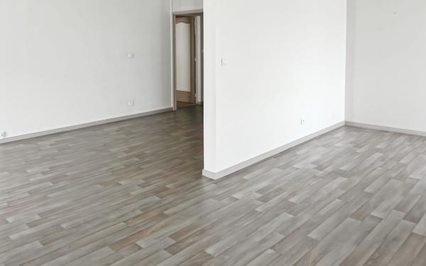 Appartement à vendre    3 pièces • 84,38 m2 Agen