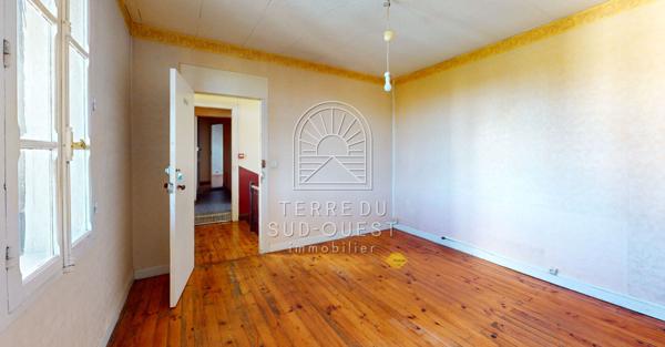 Immeuble 378.01 m² 1 etage(s)