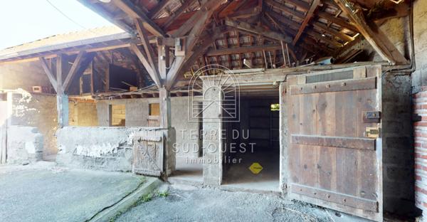 Immeuble 378.01 m² 1 etage(s)