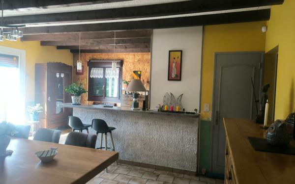 Maison à vendre    6 pièces •  Cépie