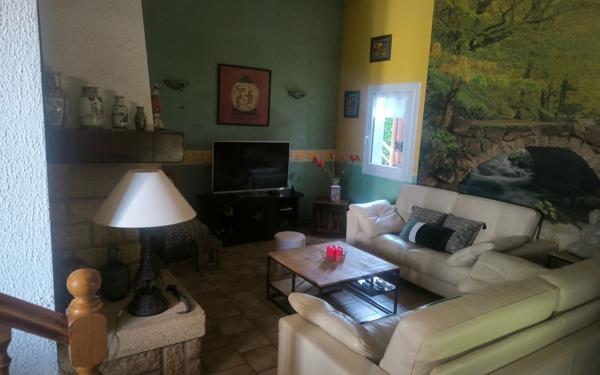 Maison à vendre    6 pièces •  Cépie