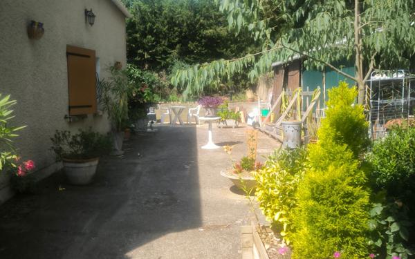 Maison à vendre    6 pièces •  Cépie