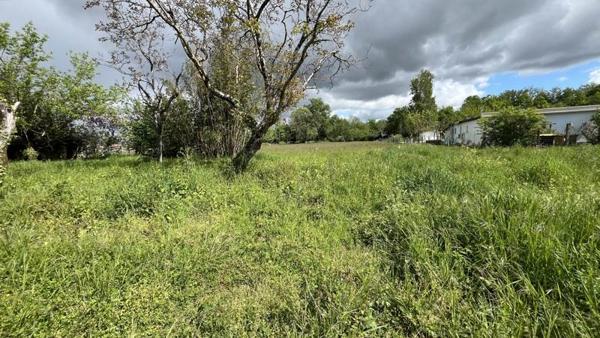 Terrain à vendre |  Izon |  865 m²
