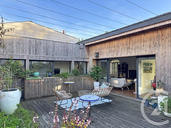 Appartement T5 à vendre  5 pièces - 145,26 m2 BORDEAUX - 33