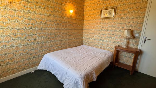 MAISON SUR SOUS-SOL ENTERRE A VENDRE - Romorantin Lanthenay 6 pièce(s)