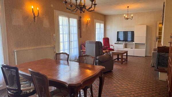 MAISON SUR SOUS-SOL ENTERRE A VENDRE - Romorantin Lanthenay 6 pièce(s)