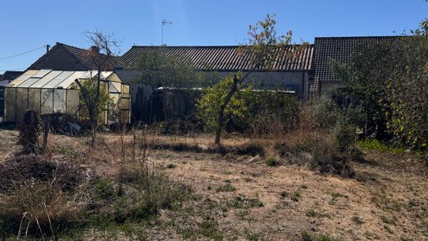 MAISON SUR SOUS-SOL ENTERRE A VENDRE - Romorantin Lanthenay 6 pièce(s)