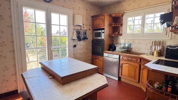 MAISON SUR SOUS-SOL ENTERRE A VENDRE - Romorantin Lanthenay 6 pièce(s)