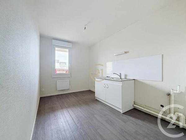 Appartement T3 à vendre  3 pièces - 68,32 m 2   ANGERS  - 49