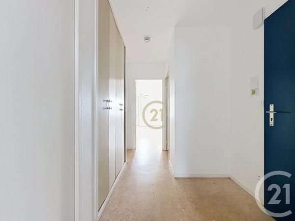 Appartement T3 à vendre  3 pièces - 68,32 m 2   ANGERS  - 49