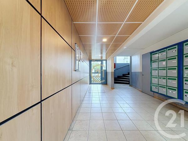 Appartement T3 à vendre  3 pièces - 68,32 m 2   ANGERS  - 49