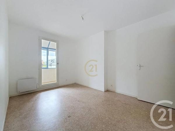 Appartement T3 à vendre  3 pièces - 68,32 m 2   ANGERS  - 49