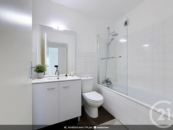 Appartement T3 à vendre  3 pièces - 68,32 m 2   ANGERS  - 49