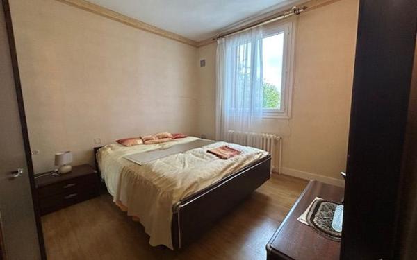 Maison à vendre    3 pièces • 90 m2 Anizy-le-Château