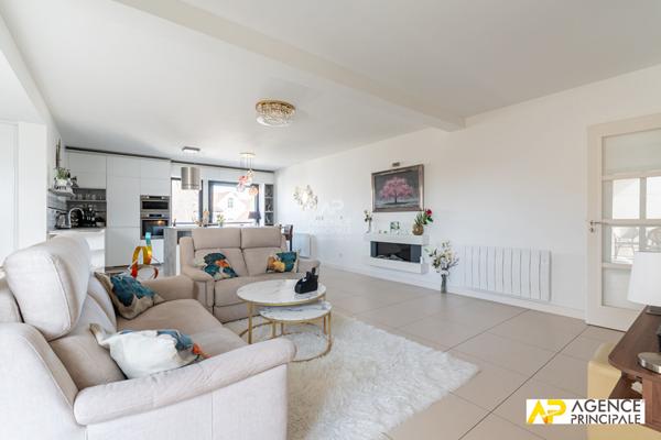 Appartement 5 pièce(s) 103 m2 6 Petit parc €960 000 ** - Référence 4676