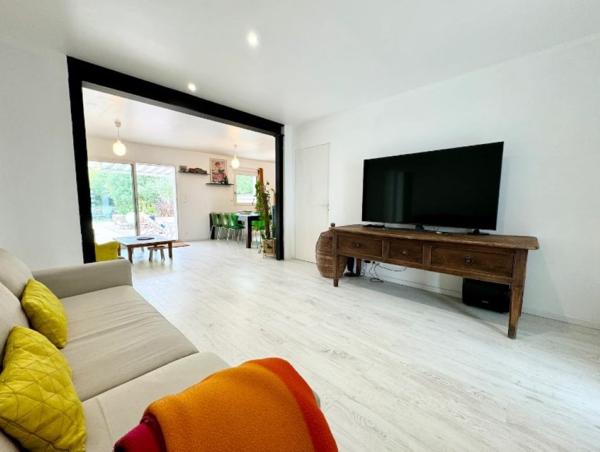 LARMOR PLAGE – Appartement T4 avec piscine