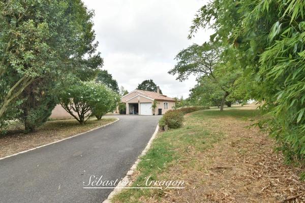 Entre Villeneuve-sur-Lot (47) et Saint-Sylvestre-sur-Lot – Belle maison de plain-pied avec piscine sur 3 800 m²