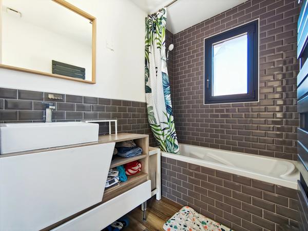 Maison individuelle au calme 6 pièces 160m² (74) ALLINGES