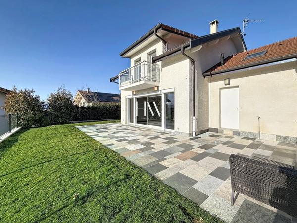 Maison contemporaine à vendre - 6 pièces - ARCHAMPS (74)