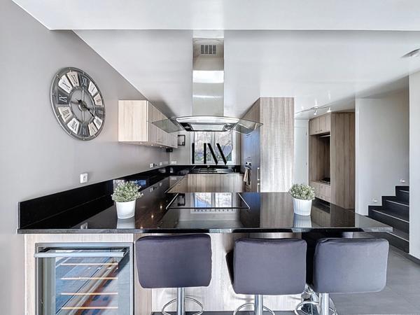 Maison contemporaine à vendre - 6 pièces - ARCHAMPS (74)