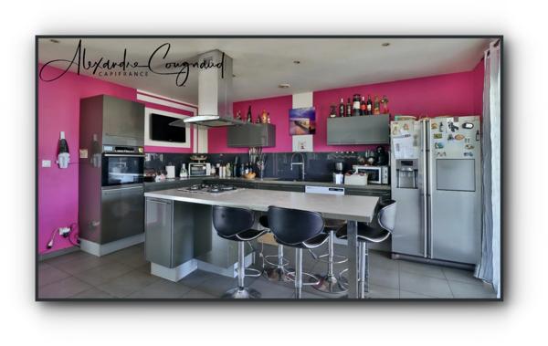 A vendre plain-pied 129 m², 3 chambres, piscine, terrain 1000 m², DPE B et garage - SEMALENS (81)