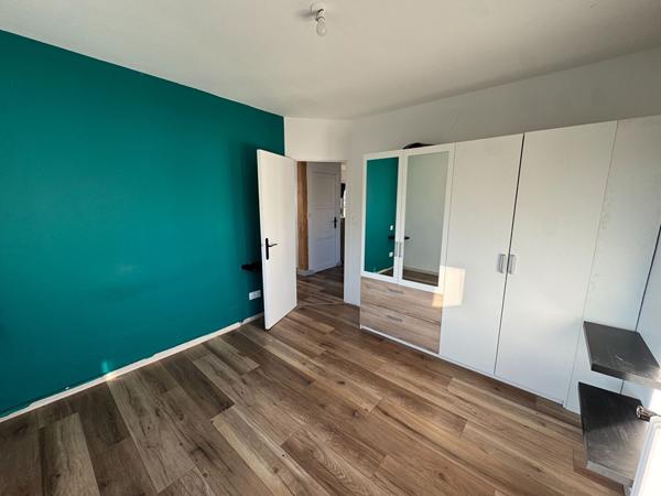 Domblans - Maison individuelle, 3 chambres, jardin et confort de vie / 113m2