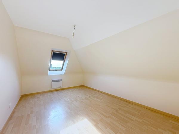PLOEMEUR – Maison contemporaine lumineuse, 4 chambres et vie de plain-pied à deux pas du centre-ville !