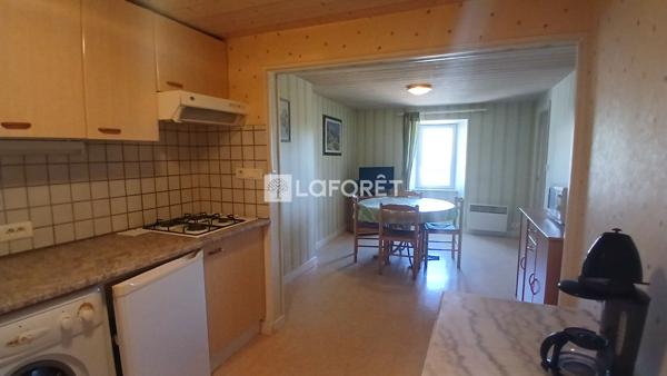 Achat immeuble Pierrefort - 6 pièce(s) - 113 m² - 66 000 €