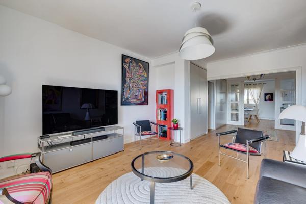 BUSCA, grand T3 de 91m² en dernier étage  avec garage et vue dégagée