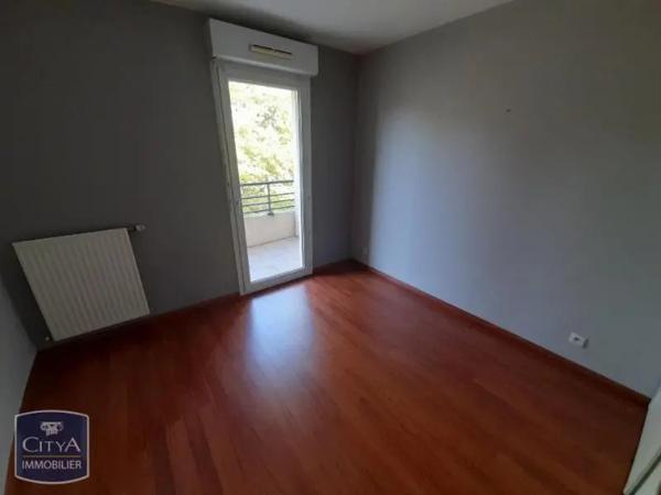 Appartement à louer 3 pièces 67.58m² Étiolles (91450)
