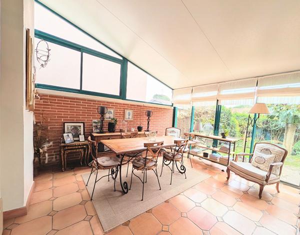 TOULOUSE COTE PAVEE Maison familiale 204 m² avec 5 chambres et jardin