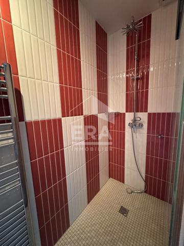 Maison 77m2 avec 3 chambres  à vendre à Bourg -