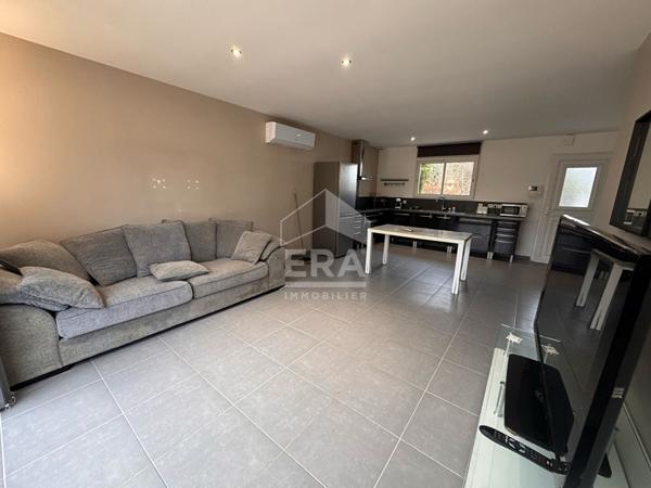 Maison 77m2 avec 3 chambres  à vendre à Bourg -