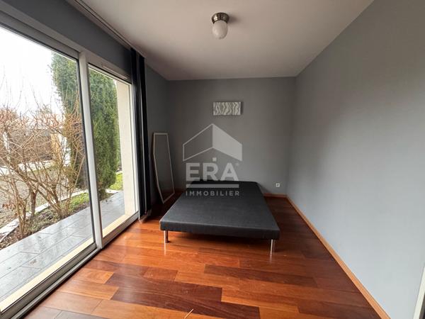 Maison 77m2 avec 3 chambres  à vendre à Bourg -