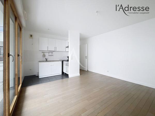 Studio de 28m² avec balcon - Suresnes - Résidence récente - Parking en SUS