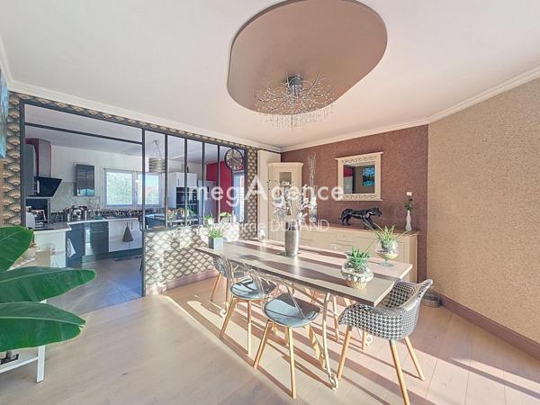 Maison à CHOLET, 49300 - 7 pièces 172m²