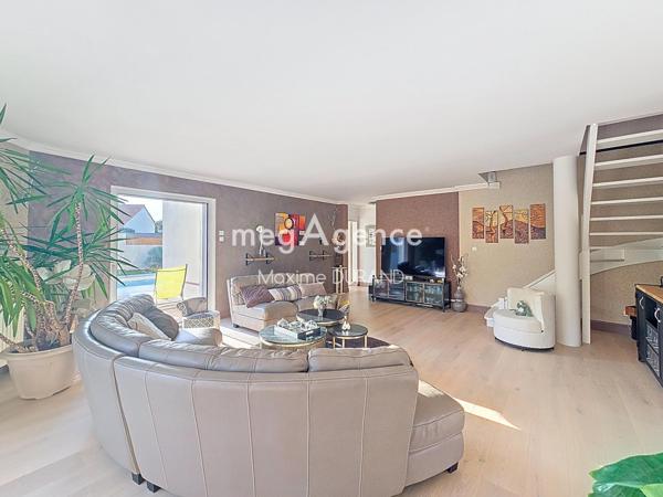 Maison à CHOLET, 49300 - 7 pièces 172m²