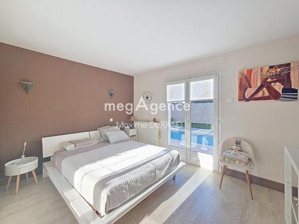 Maison à CHOLET, 49300 - 7 pièces 172m²